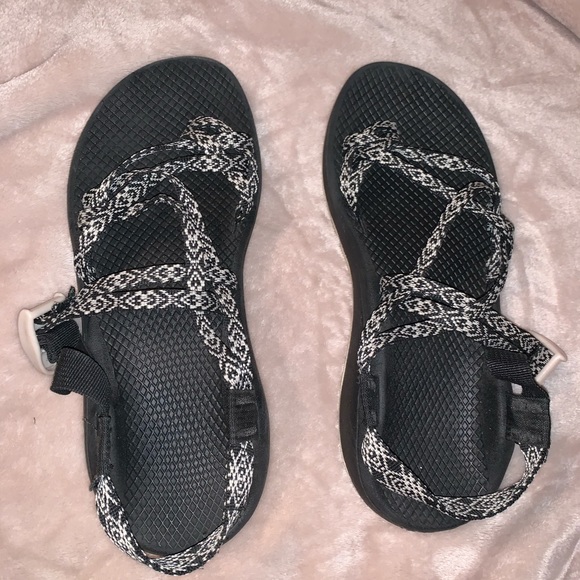 Chacos - Picture 1 of 4